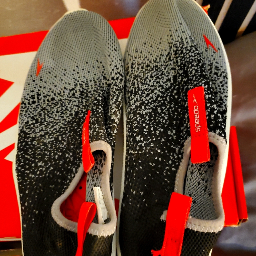 Water shoes